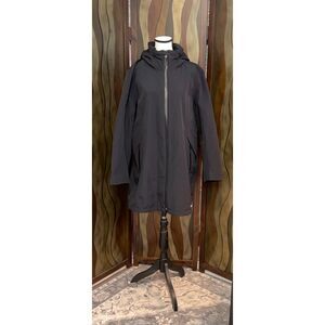 Lands' End black nylon rain jacket. Size XL.